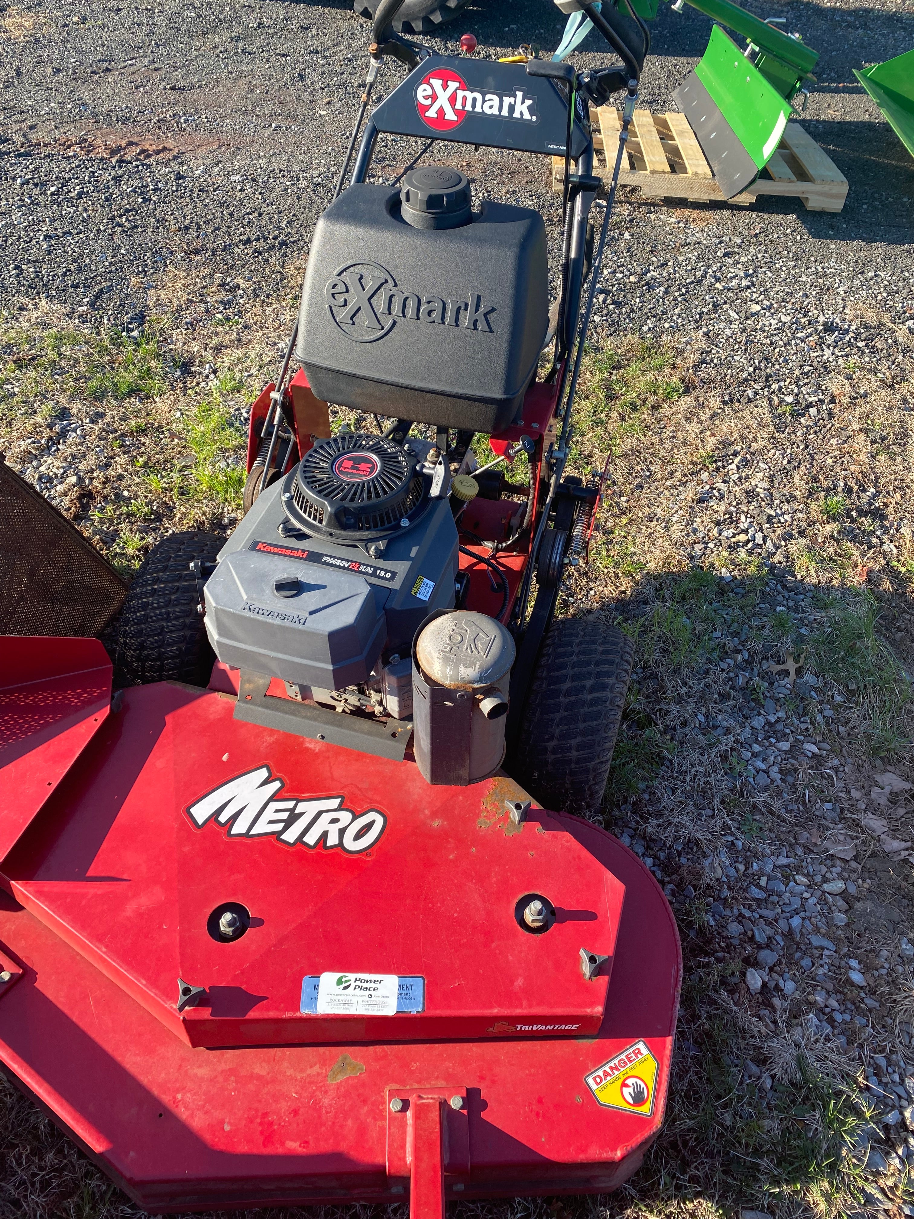 EXM M4815KAC Metro 48" Belt Drive Commercial Mower *USED*