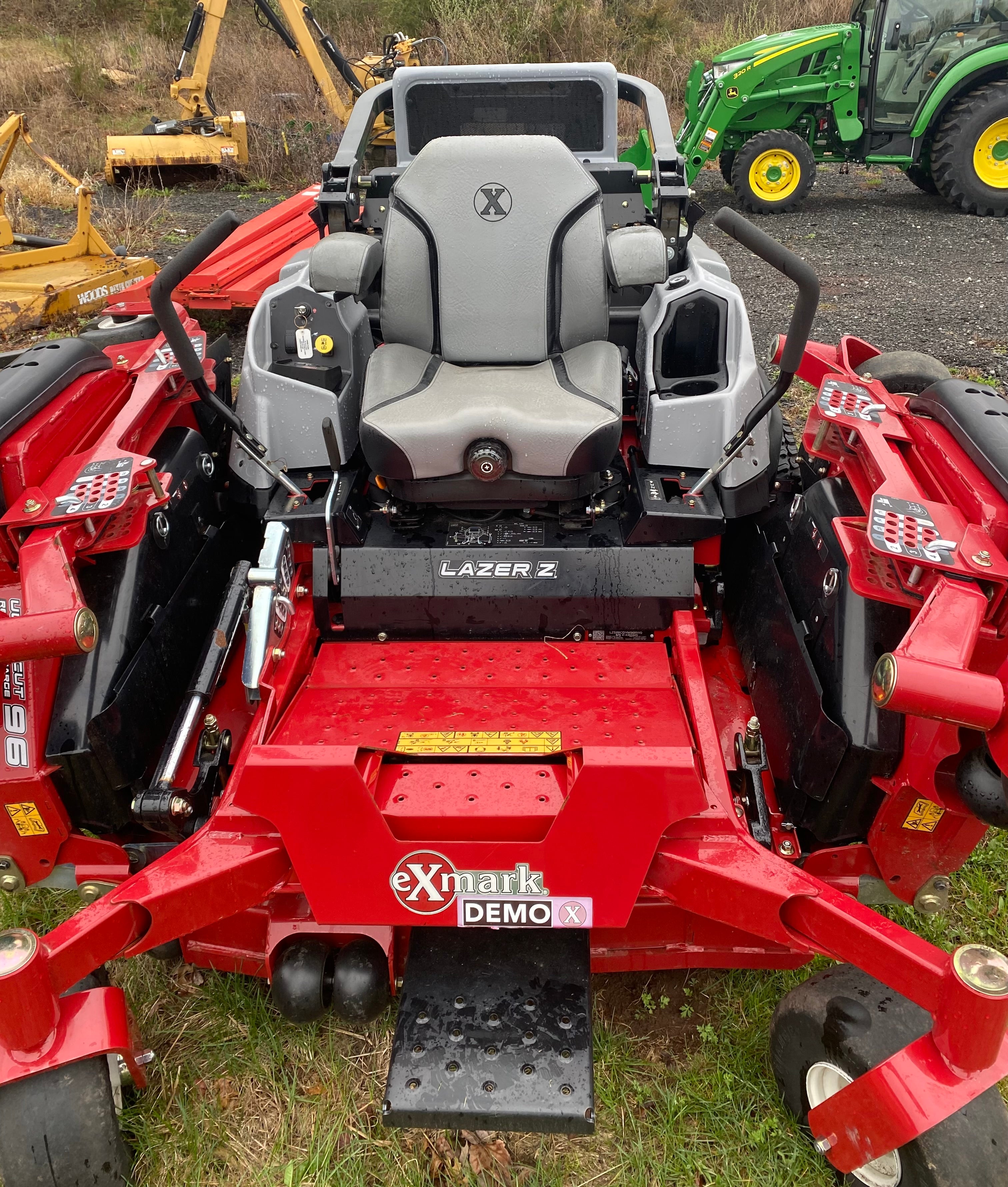 Lazer Z Diesel with 37 HP** Yanmar 3TNV88C Diesel Engine and 96" UltraCut Rear Discharge Deck *DEMO UNIT*
