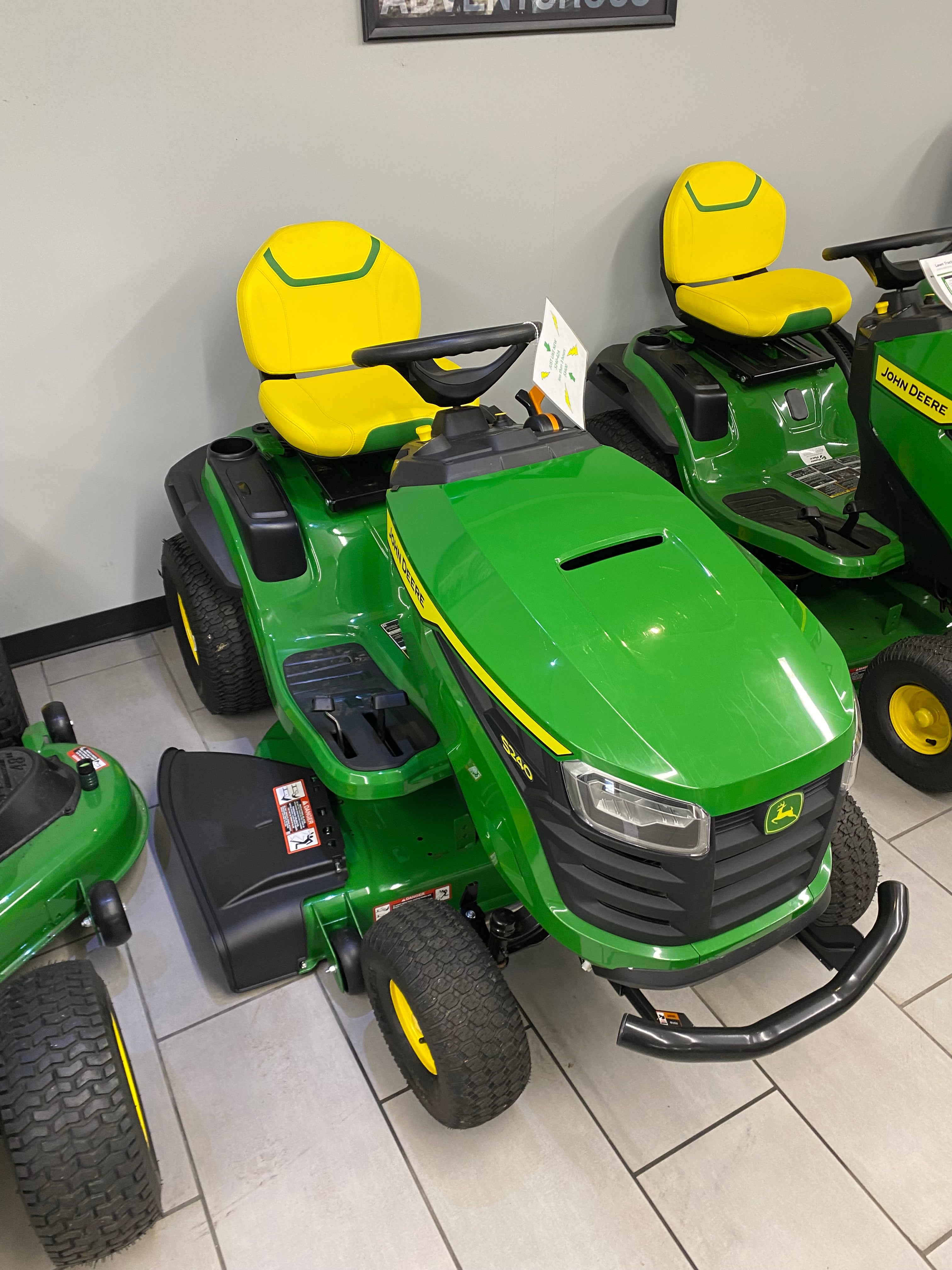 JD S240-42A