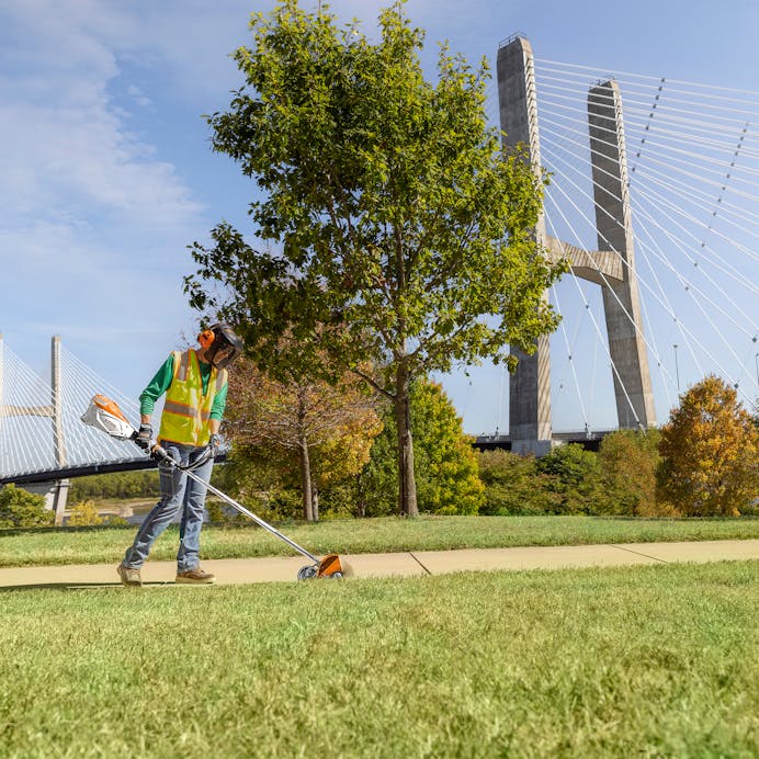 b2f0d1db-0ad9-4009-2ec7-08dd1923d416