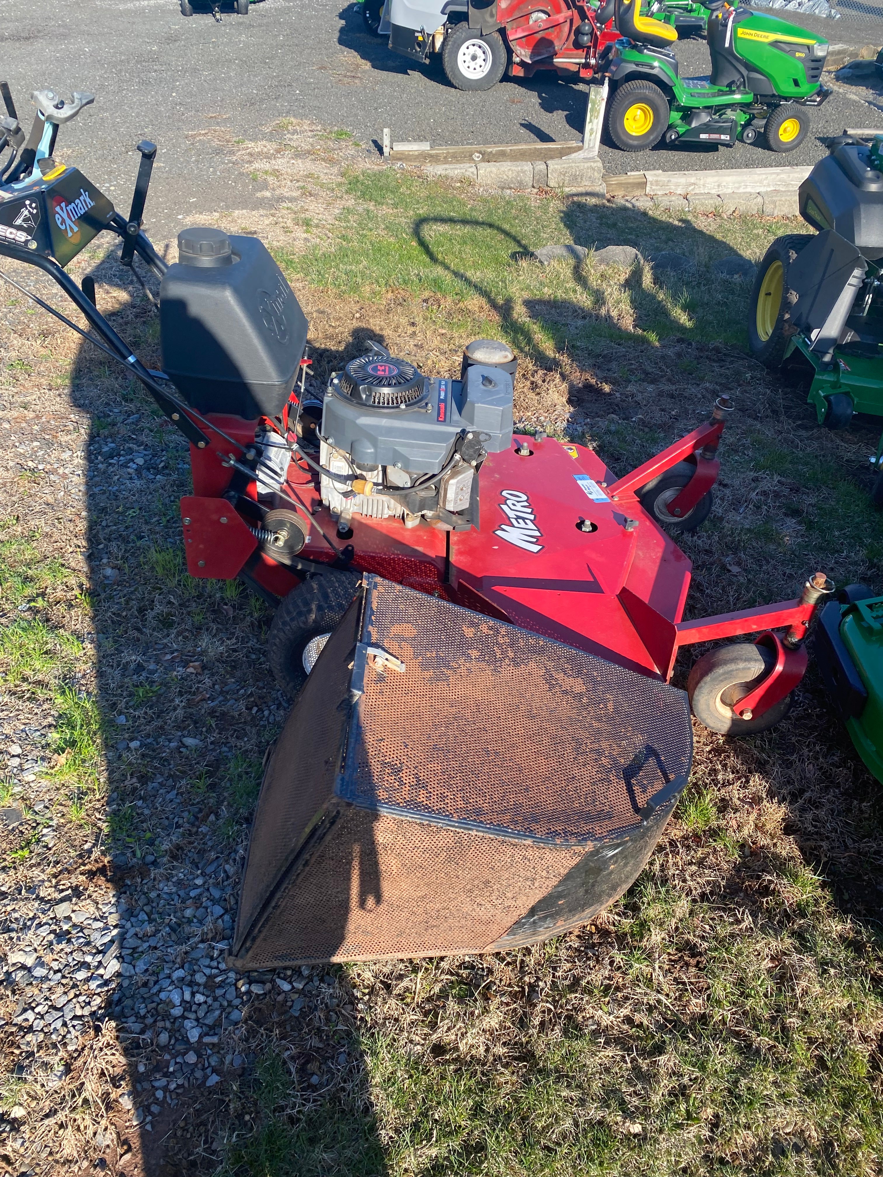 EXM M4815KAC Metro 48" Belt Drive Commercial Mower *USED*