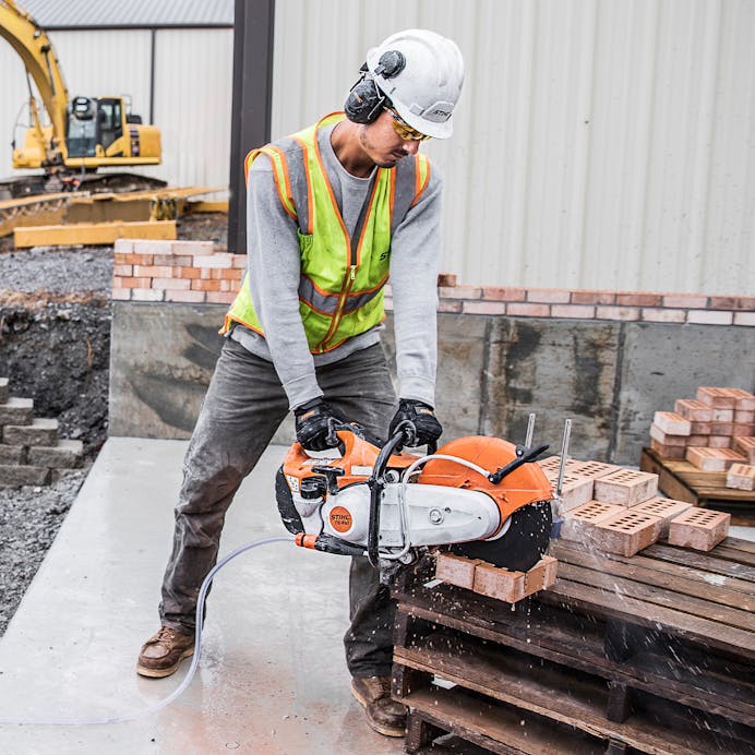 0ca8970d-a70f-4638-e290-08dd28d62b5d