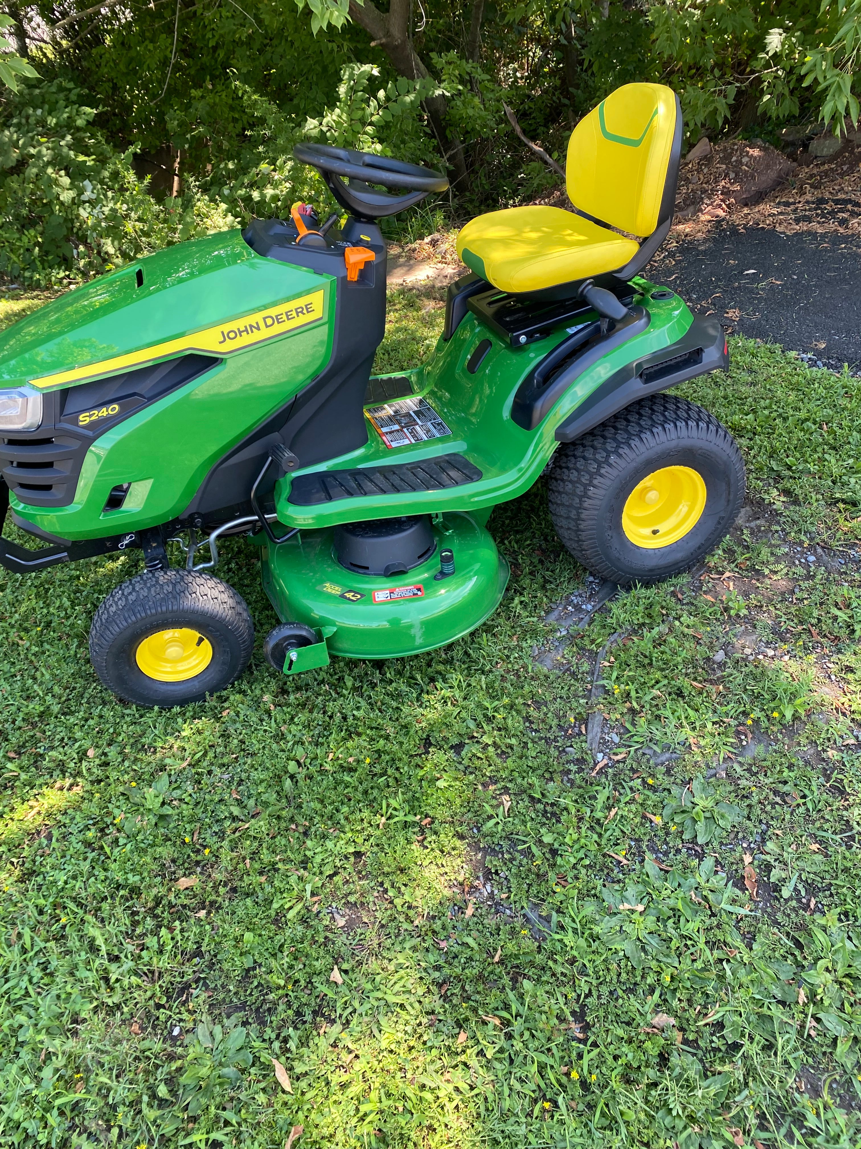 JD S240-42A
