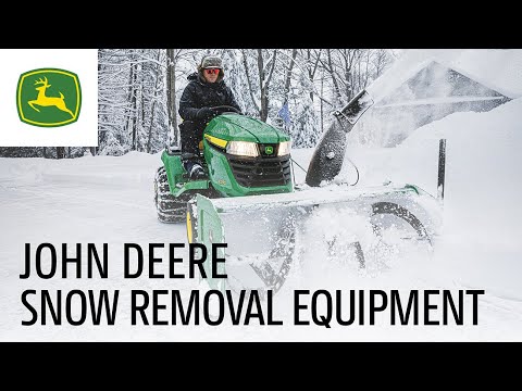 John Deere S220 Lawn Tractor with 42-in. Deck